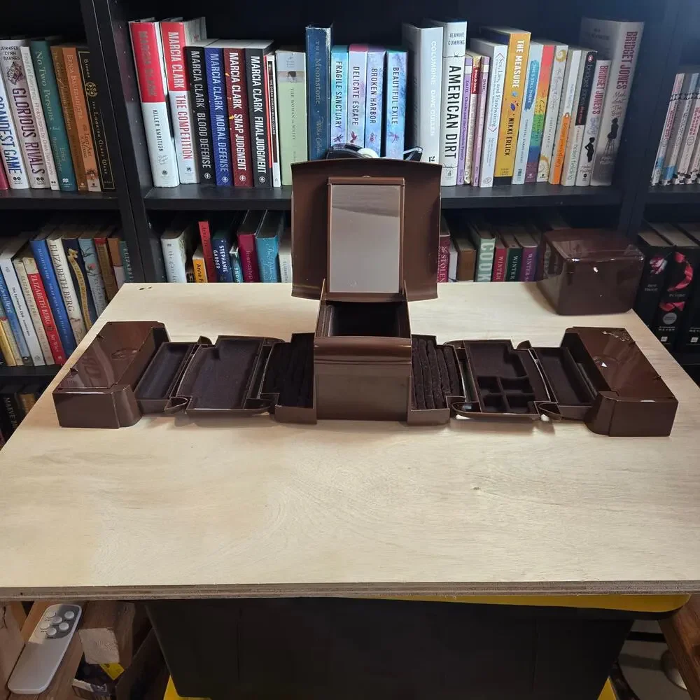 Vintage set The Jewel Kit MCM jewelry box and travel box brown